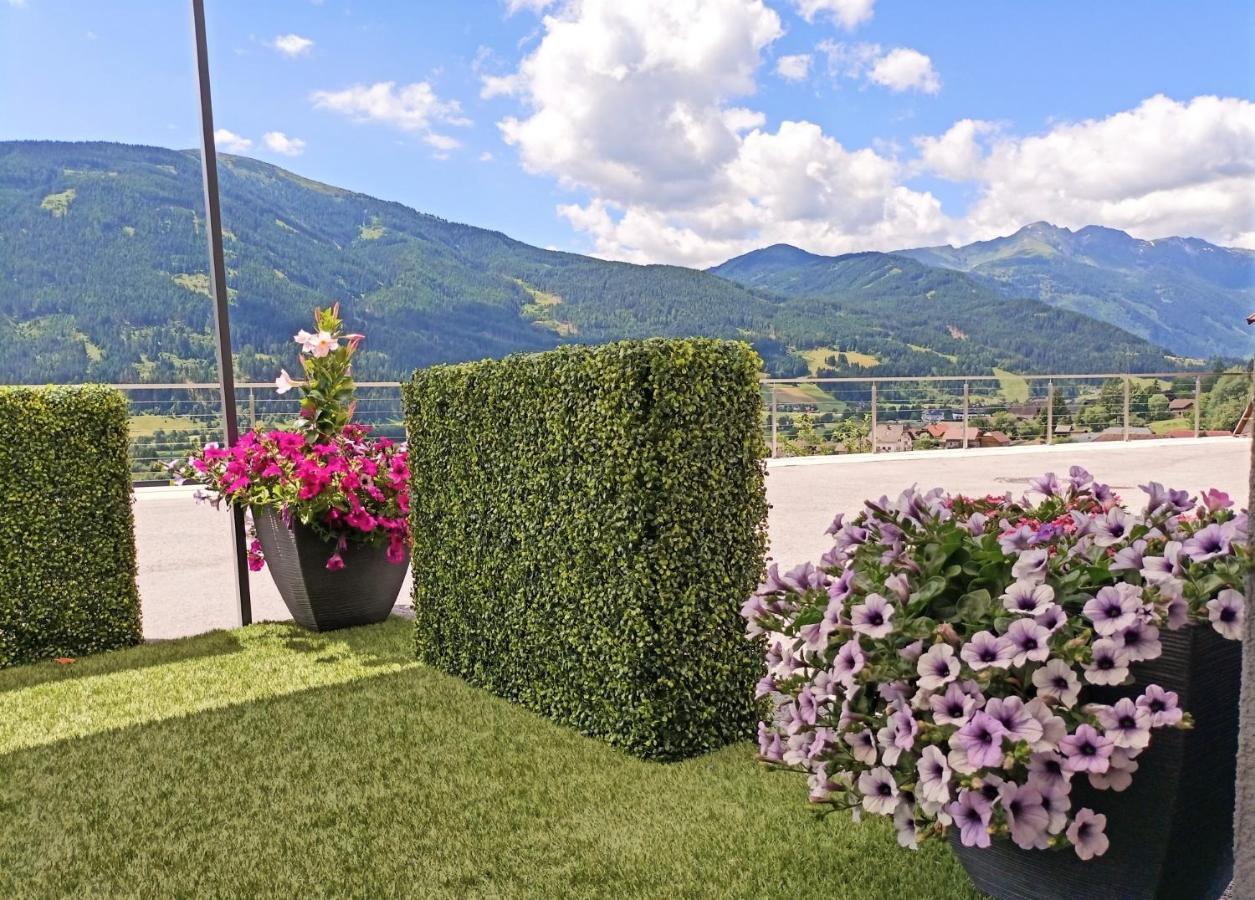 Sonnen-Appartement Heidi Sankt Michael im Lungau Exteriör bild